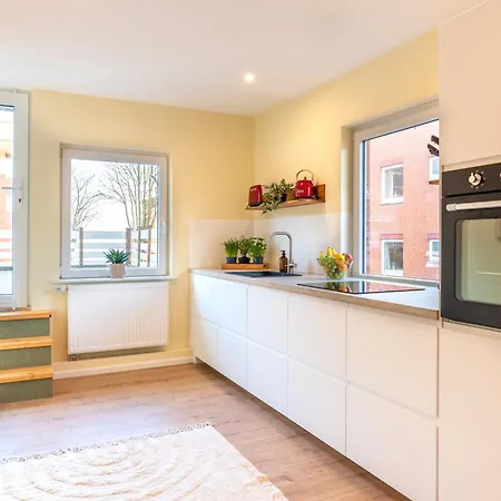 Utes Huus Apartament *