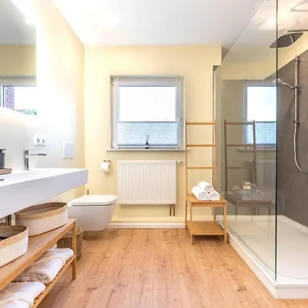 Utes Huus Apartment *