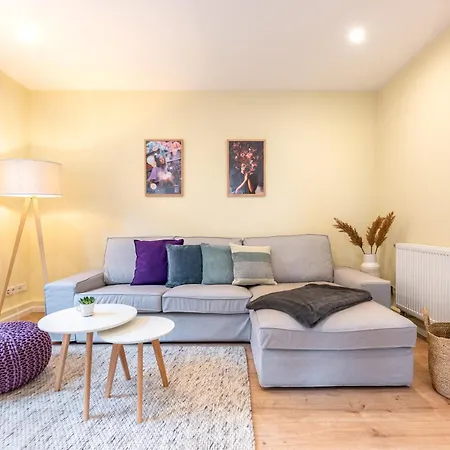 Utes Huus Apartment *